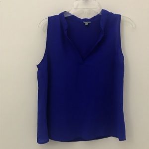 Sleeveless blouse. Royal Blue Color.